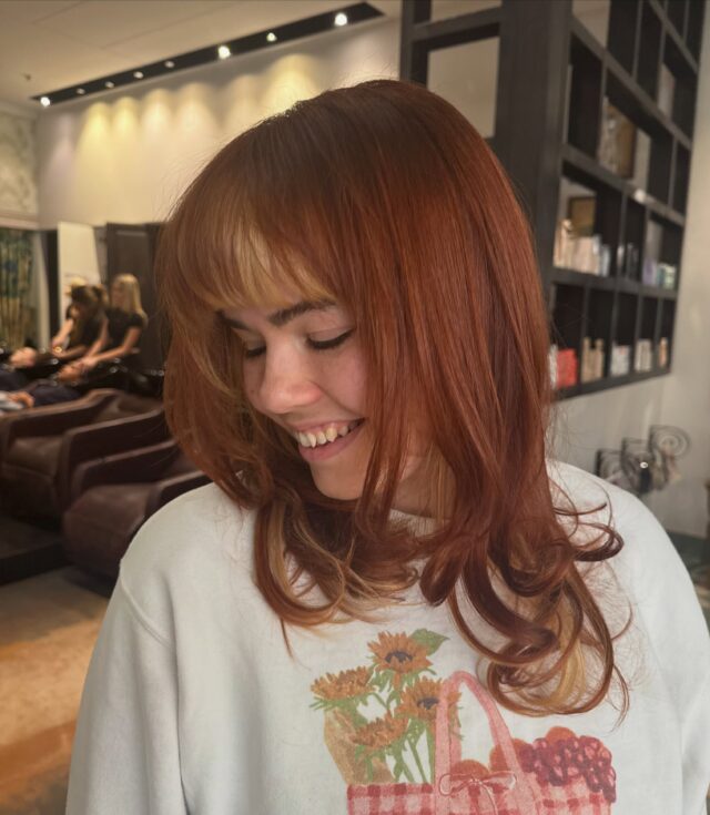 Copper with a little blonde surprise underneath 🧡✨

Rich, warm & dimensional with that hidden pop of blonde 🤌🏼
The perfect combo for something a little different x

#CopperHair #BlondePeekaboo #HairTransformation #HairInspo #loréal