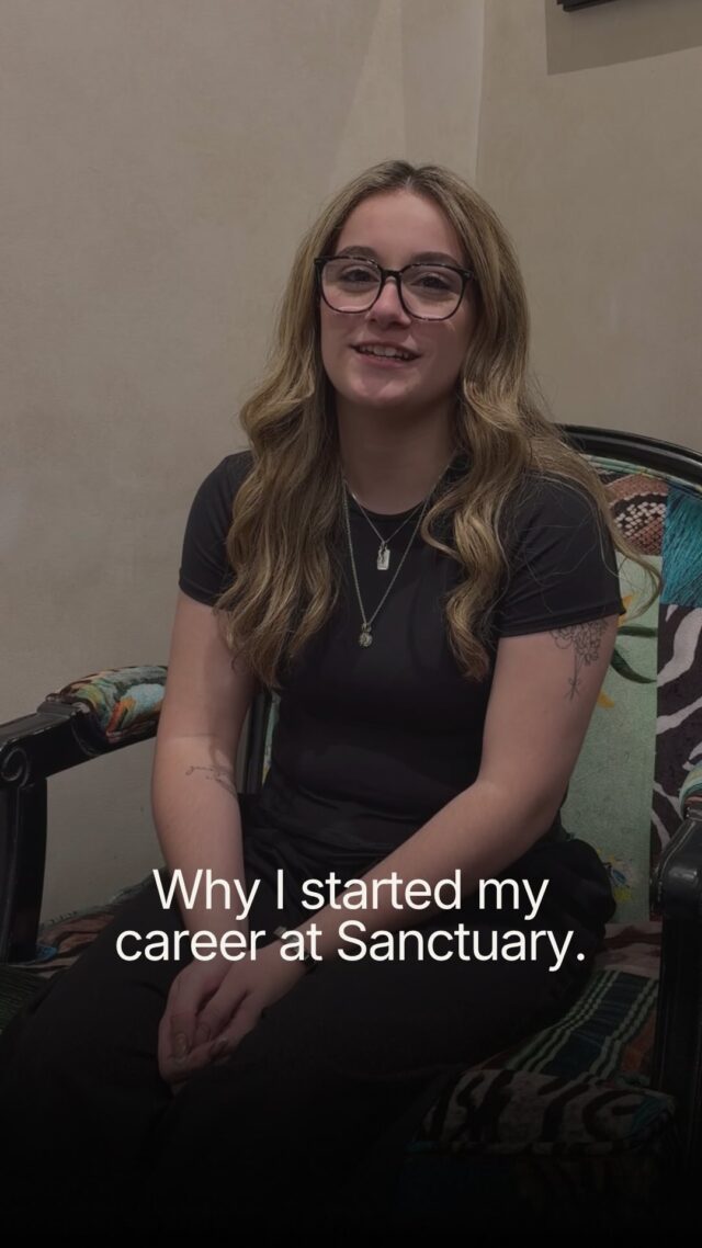 Lizzy is a first year apprentice at Sanctuary ❤️✨

We are looking for another first year apprentice to join her. If you are starting out and want to learn in a salon that has been at Castle Towers since 2003, send your resume to sanctuarycastlehill@sanctuaryforhair.com.au or come in and say hello.

📍 Castle Towers, Castle Hill

#SanctuaryForHair #CastleHillHairSalon #HairApprentice #HillsDistrictJobs #CastleHillJobs
