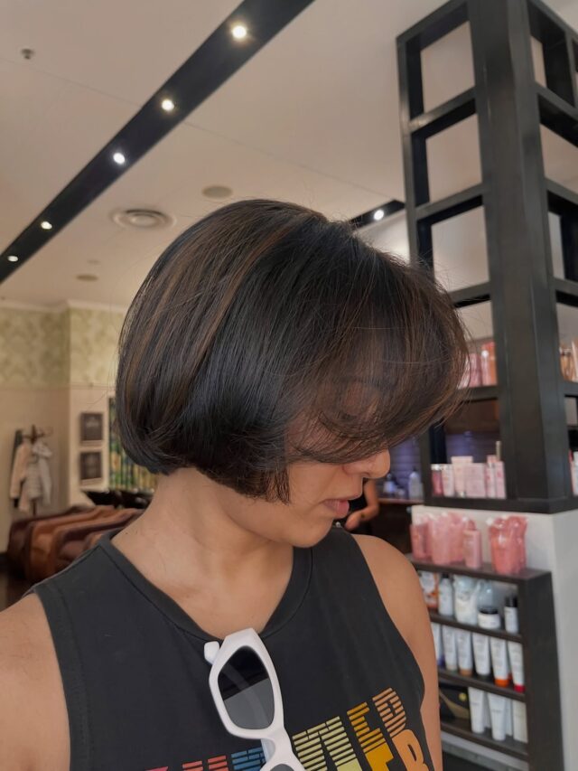 Absolutely radiating. Beautiful cut and colour achieved by Laura. 

📍 Castle Towers, Castle Hill

#CastleHillHairdresser #BlowDryCastleHill #SanctuaryForHair #HillsDistrictHair #LuxuryHairSalon